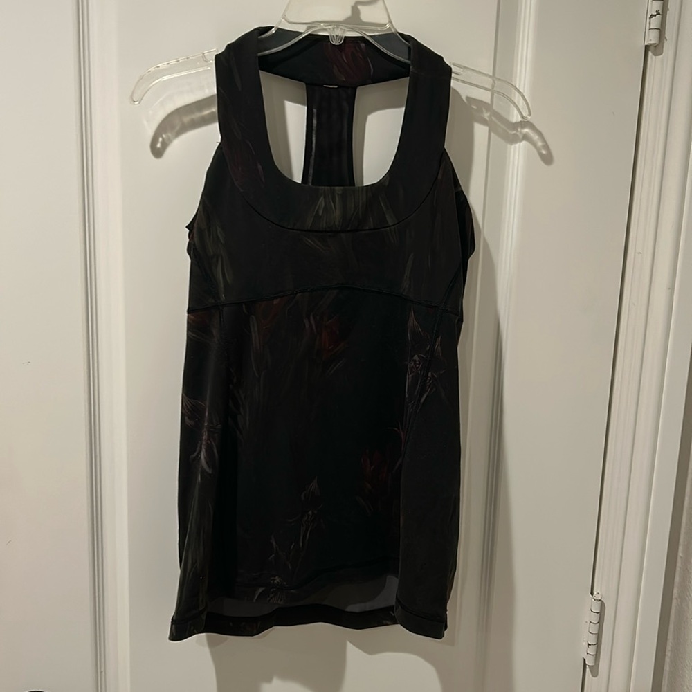 Lululemon tank top black with rich floral pattern